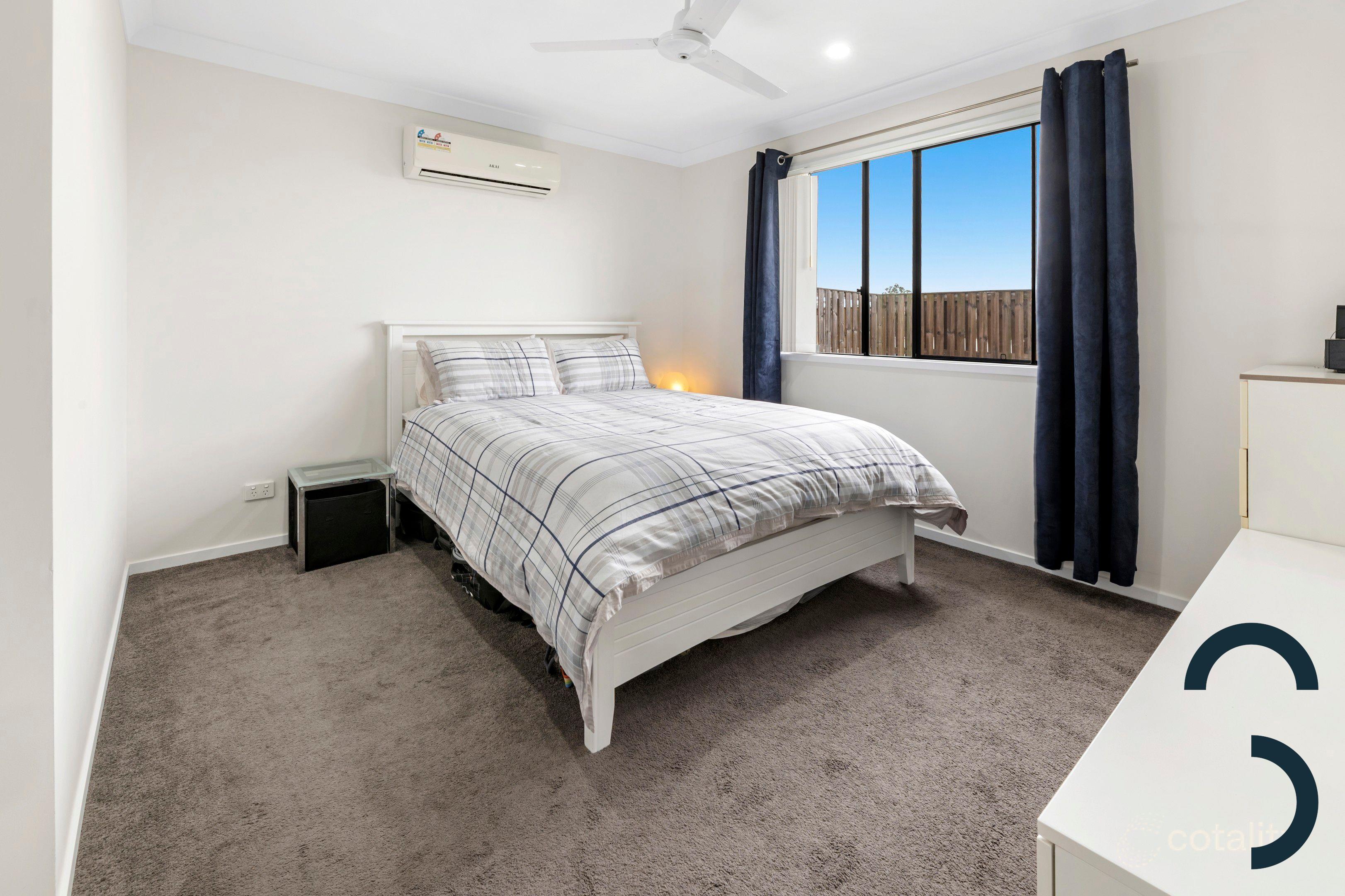 5 Peak Cresent, PIMPAMA QLD 4209 7