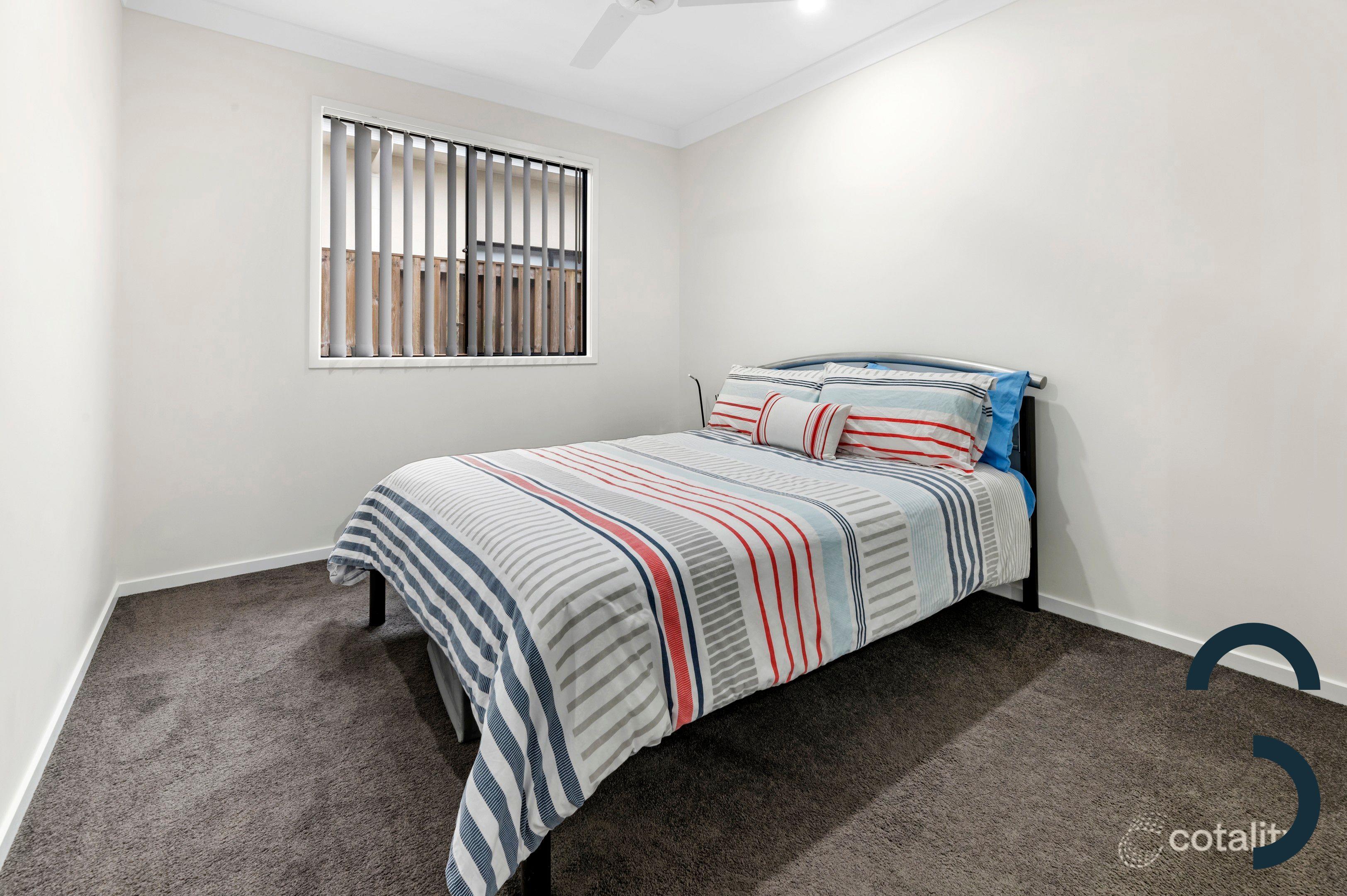 5 Peak Cresent, PIMPAMA QLD 4209 11
