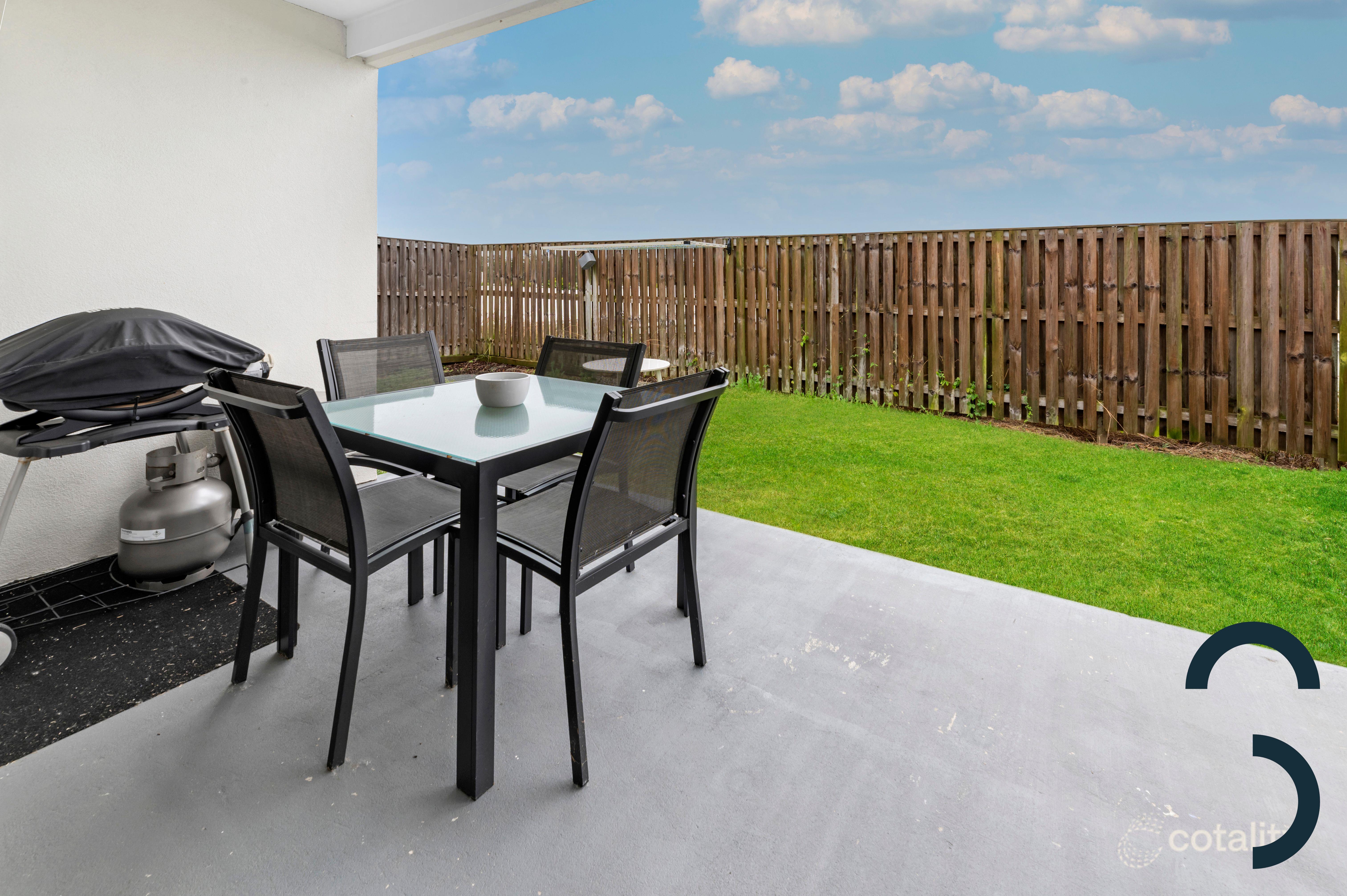 5 Peak Cresent, PIMPAMA QLD 4209 12