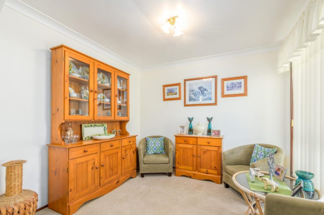 1 Gatton Court, HELENSVALE QLD 4212 6