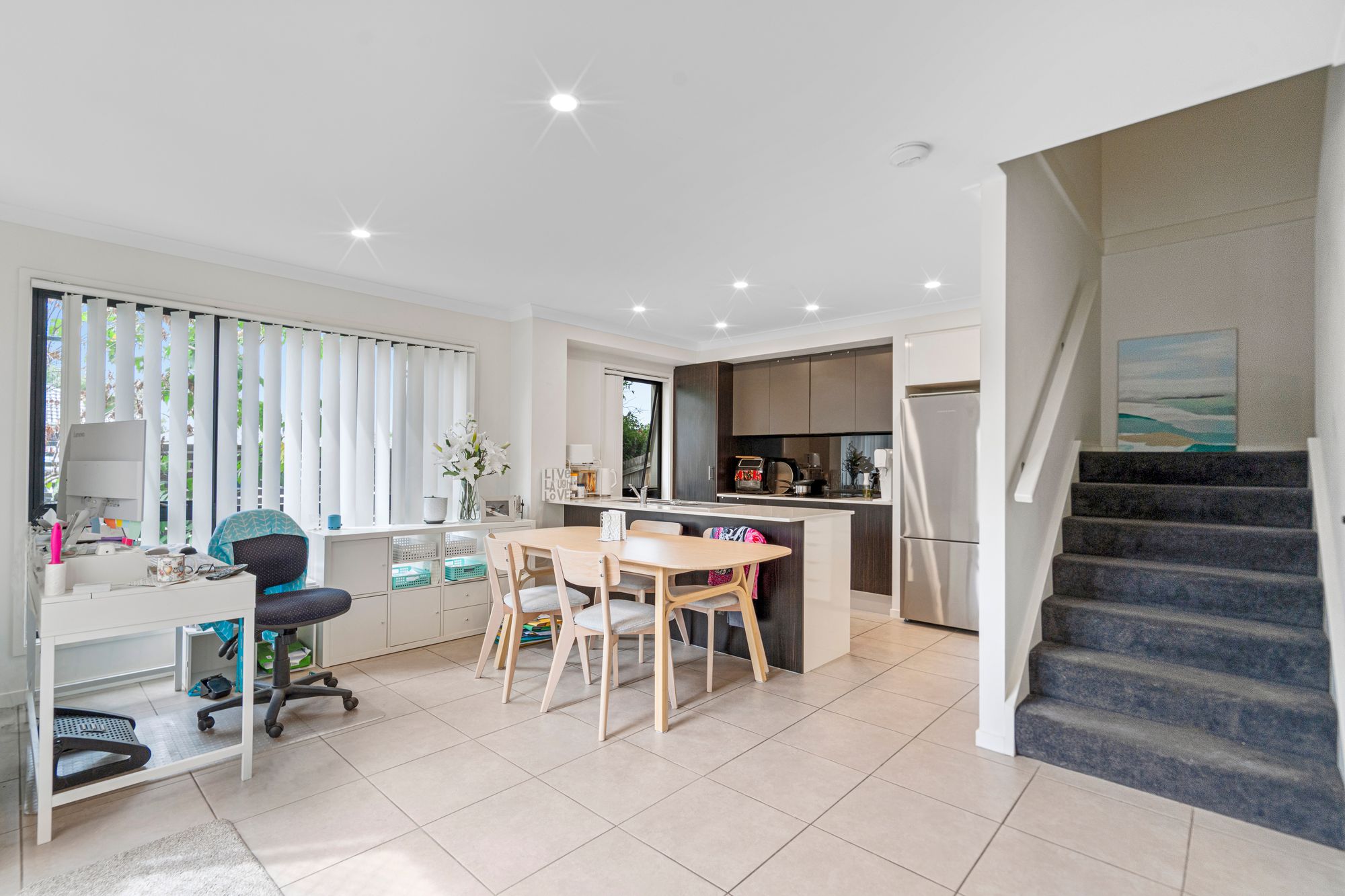 2/2 Angela Way, PIMPAMA QLD 4209 2