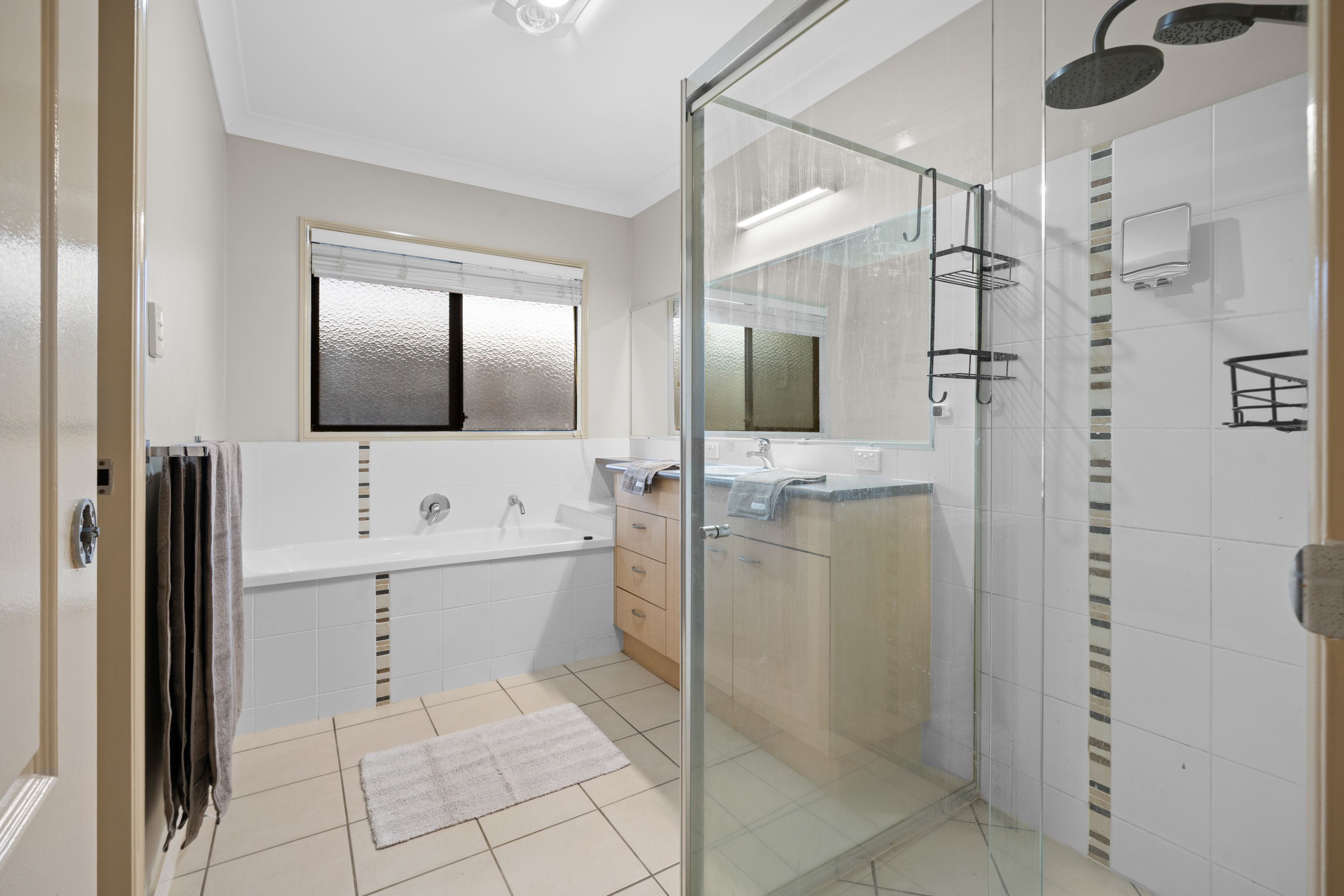 11 Emmaville Crescent, Ormeau QLD 4208 15