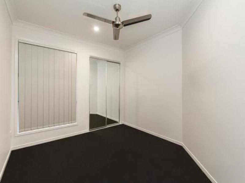71 Hanover Drive, PIMPAMA QLD 4209 10