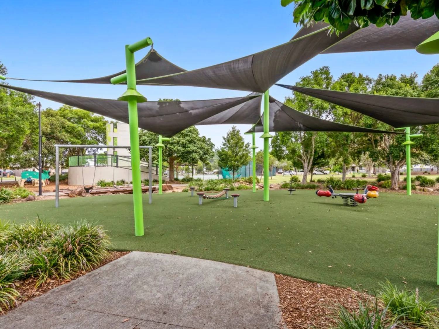 35 Ellenborough Avenue, Ormeau Hills QLD 4208 11