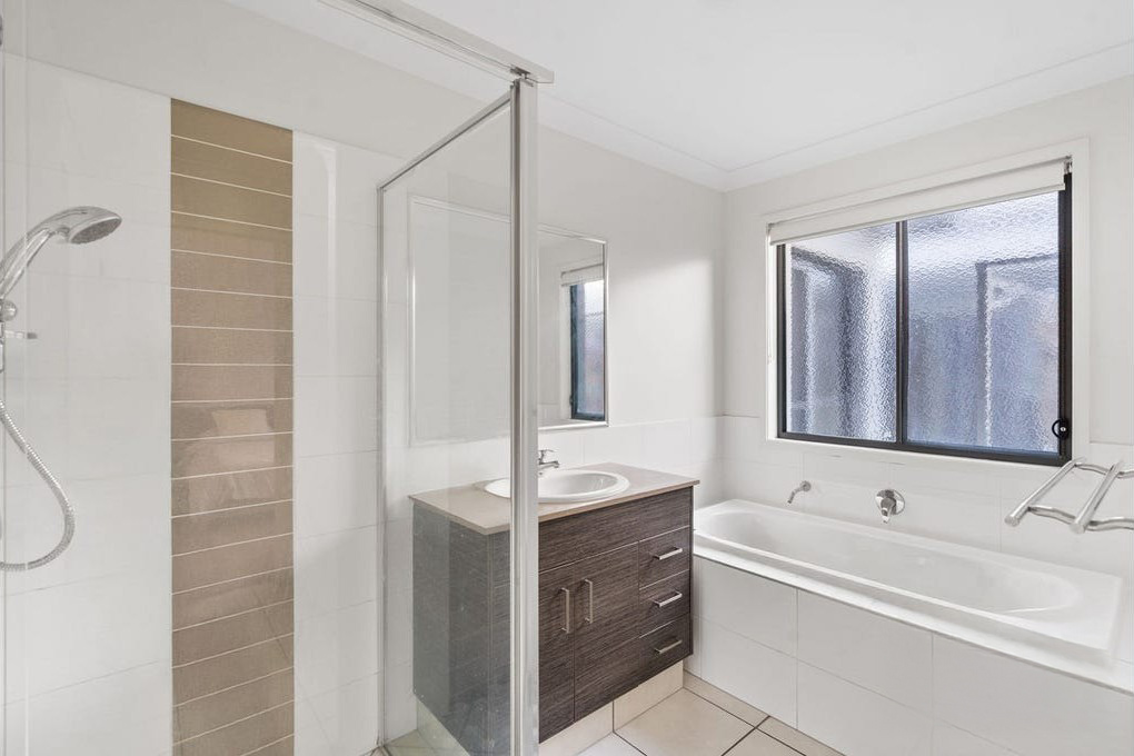 3 Carabeen Street, Coomera QLD 4209 10