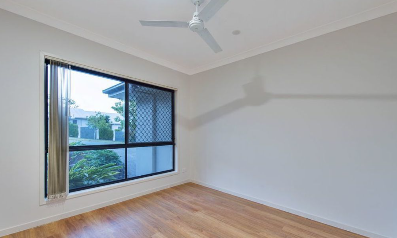 30 Dayflower Street, Upper Coomera QLD 4209 4