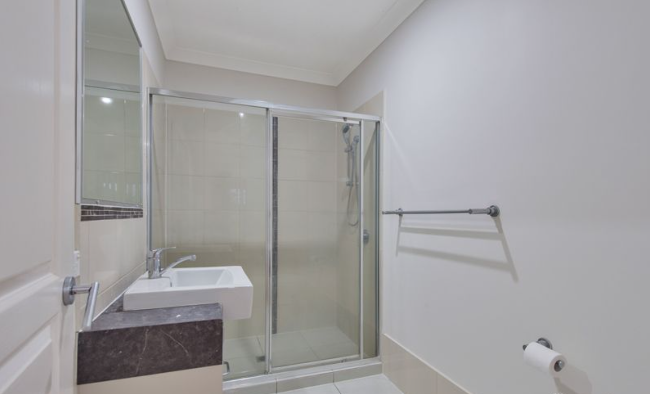 30 Dayflower Street, Upper Coomera QLD 4209 9