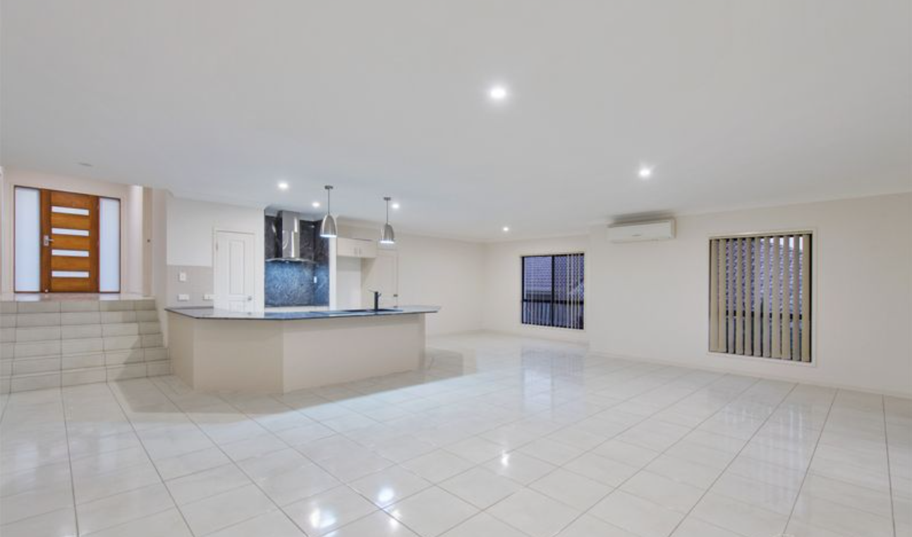 30 Dayflower Street, Upper Coomera QLD 4209 2