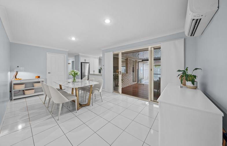 56 Blossom Street, PIMPAMA QLD 4209 4