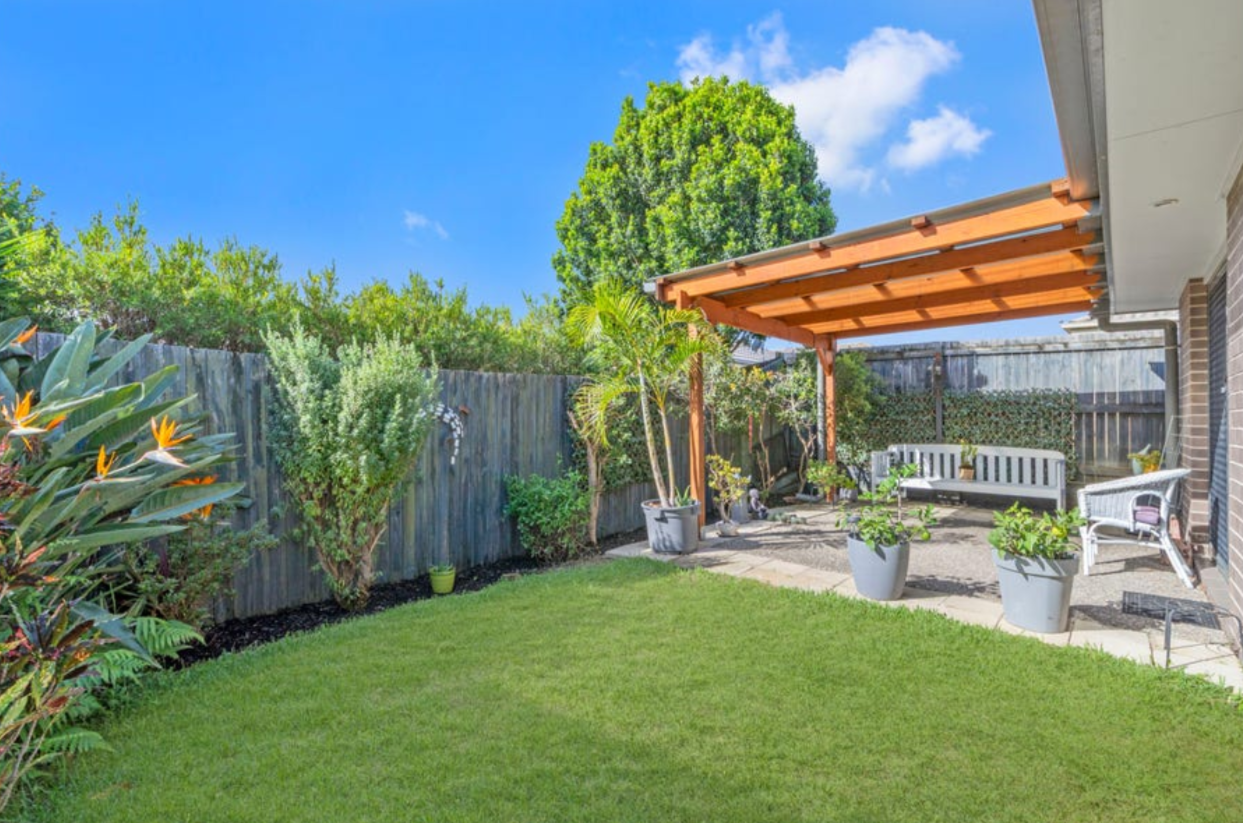 2/27 Waterhouse Drive, WILLOW VALE QLD 4209 2