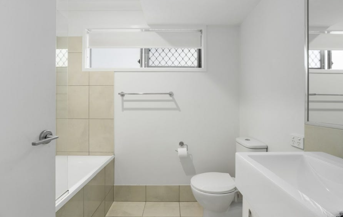 16 William Boulevard, Pimpama QLD 4209 8