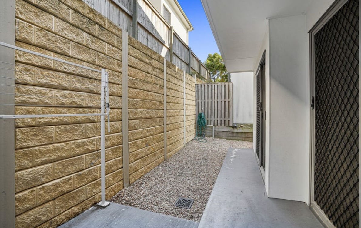 16 William Boulevard, Pimpama QLD 4209 9