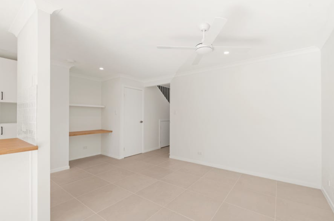 2/9 Talpa Street, COOMERA QLD 4209 6