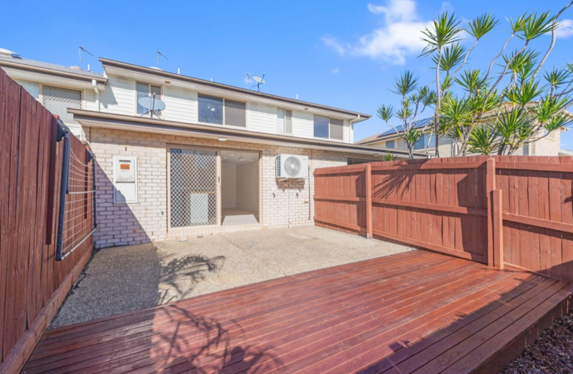 2/9 Talpa Street, COOMERA QLD 4209 16