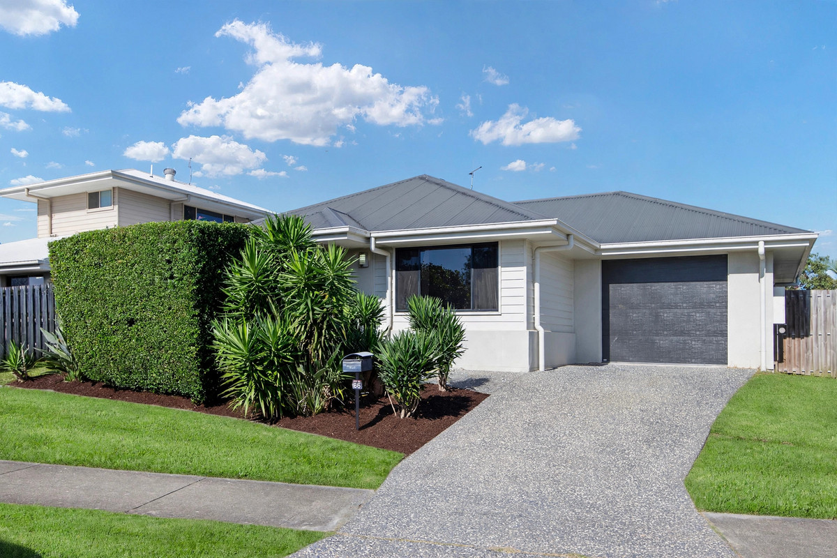 52 Fountain Street, Pimpama QLD 4209