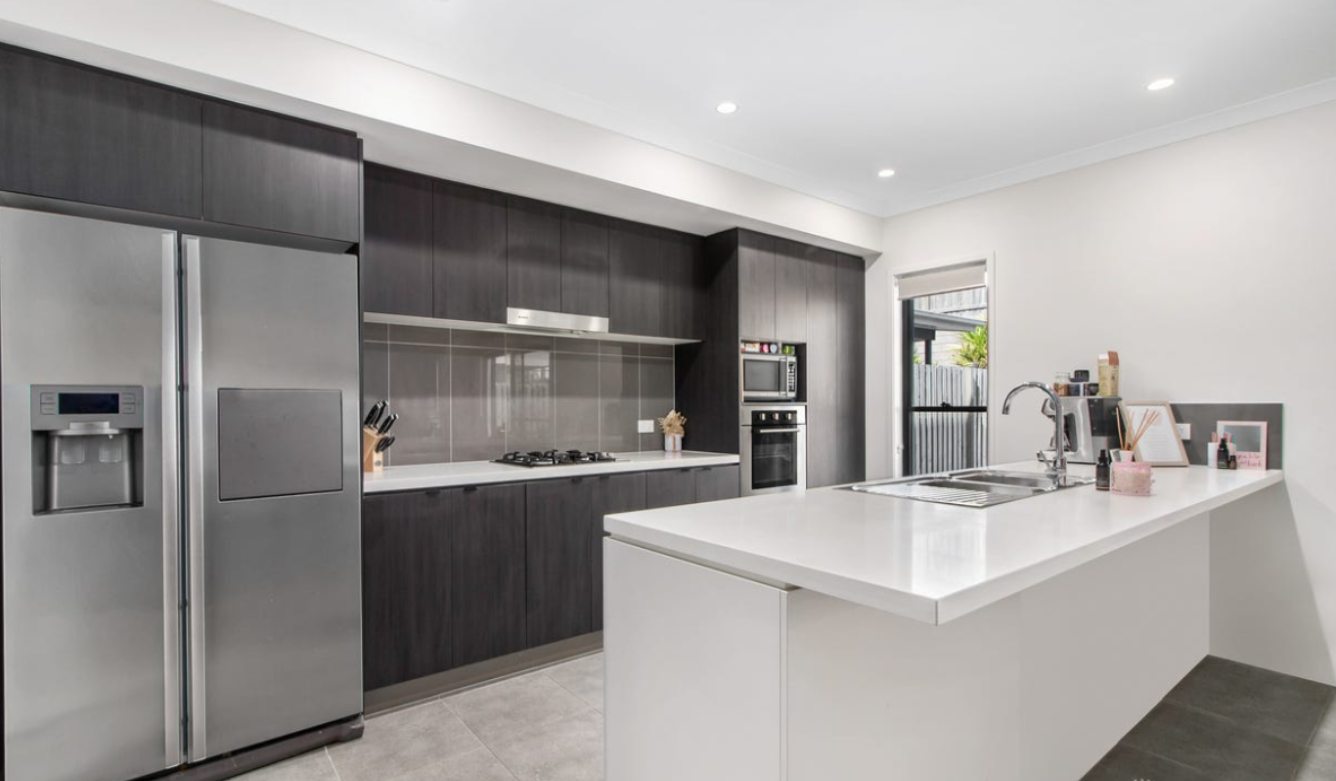 162 George Alexander Way, Coomera QLD 4209 3