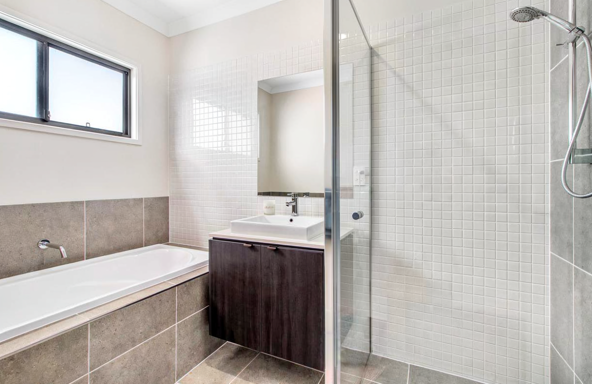 162 George Alexander Way, Coomera QLD 4209 9