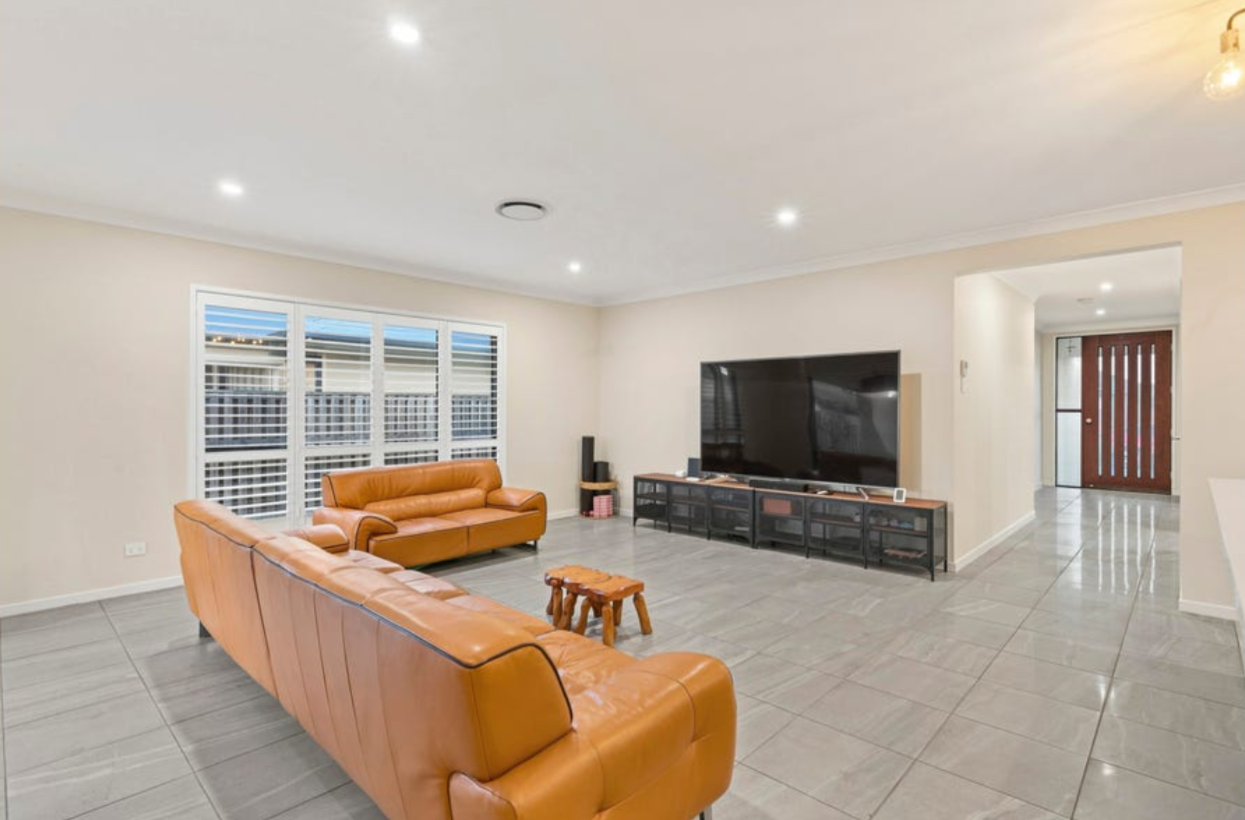 81 Great Sandy Circuit, Pimpama QLD 4209 17