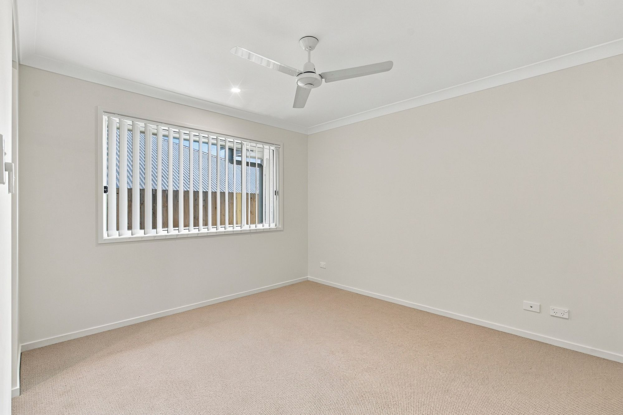 15 Graham Circuit, LOGAN RESERVE QLD 4133 8