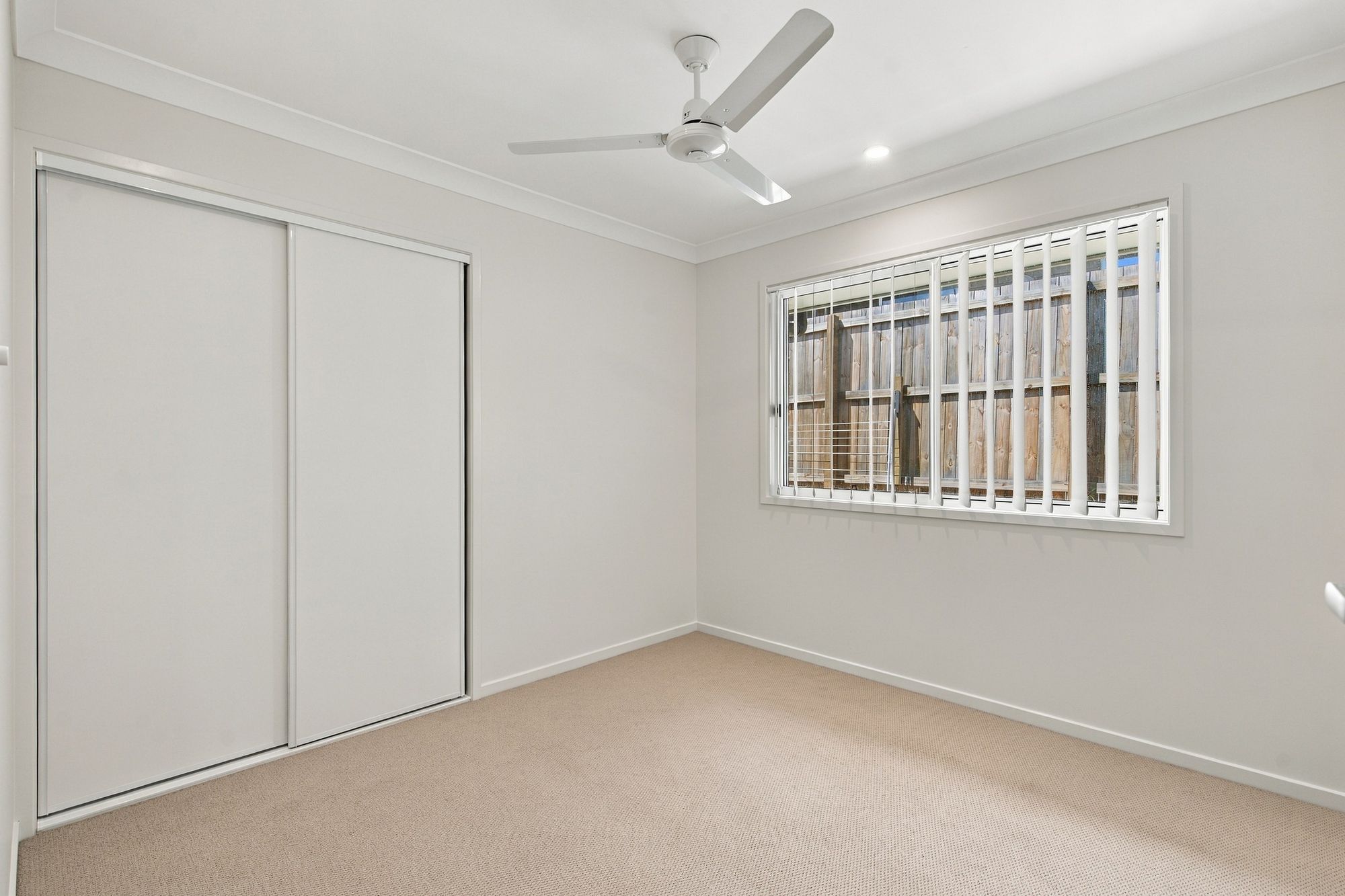 15 Graham Circuit, LOGAN RESERVE QLD 4133 7