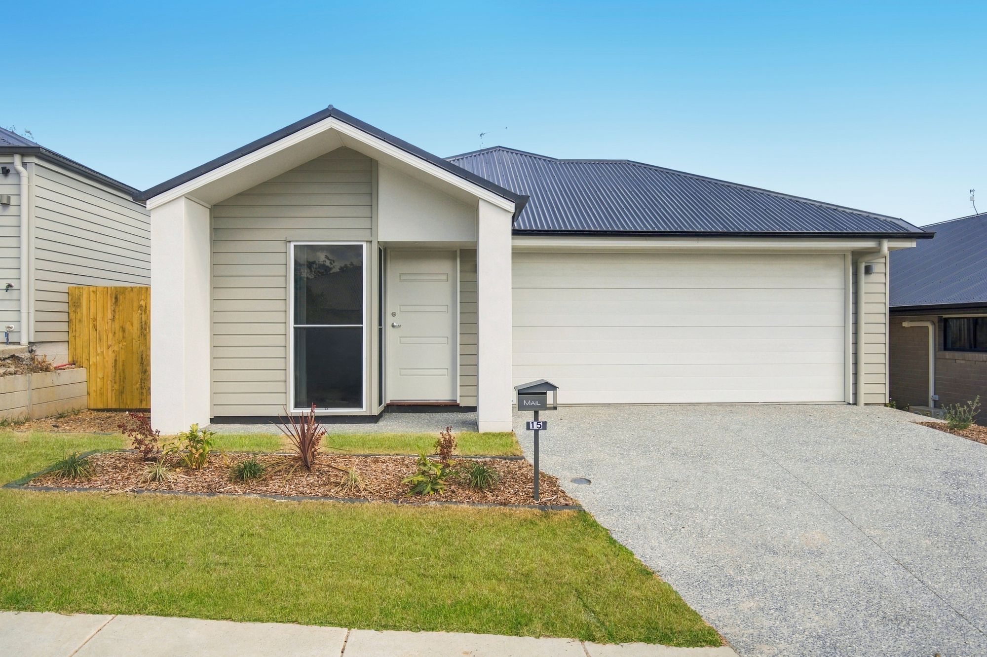 15 Graham Circuit, LOGAN RESERVE QLD 4133 13
