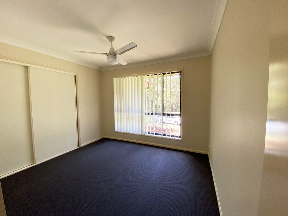 22 Kaizlee Crescent, UPPER COOMERA QLD 4209 3