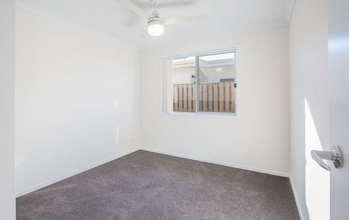 13 Lauenstein Crescent, Pimpama QLD 4209 9
