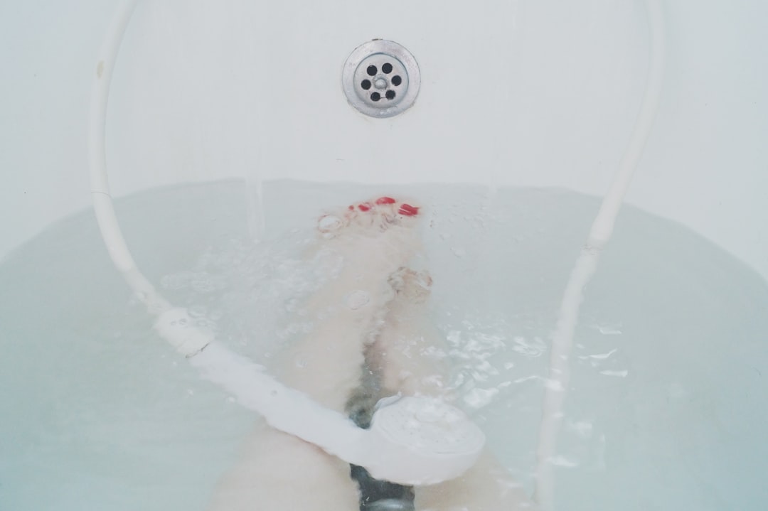 Beginner's Guide to Bathtub Drain Snake
