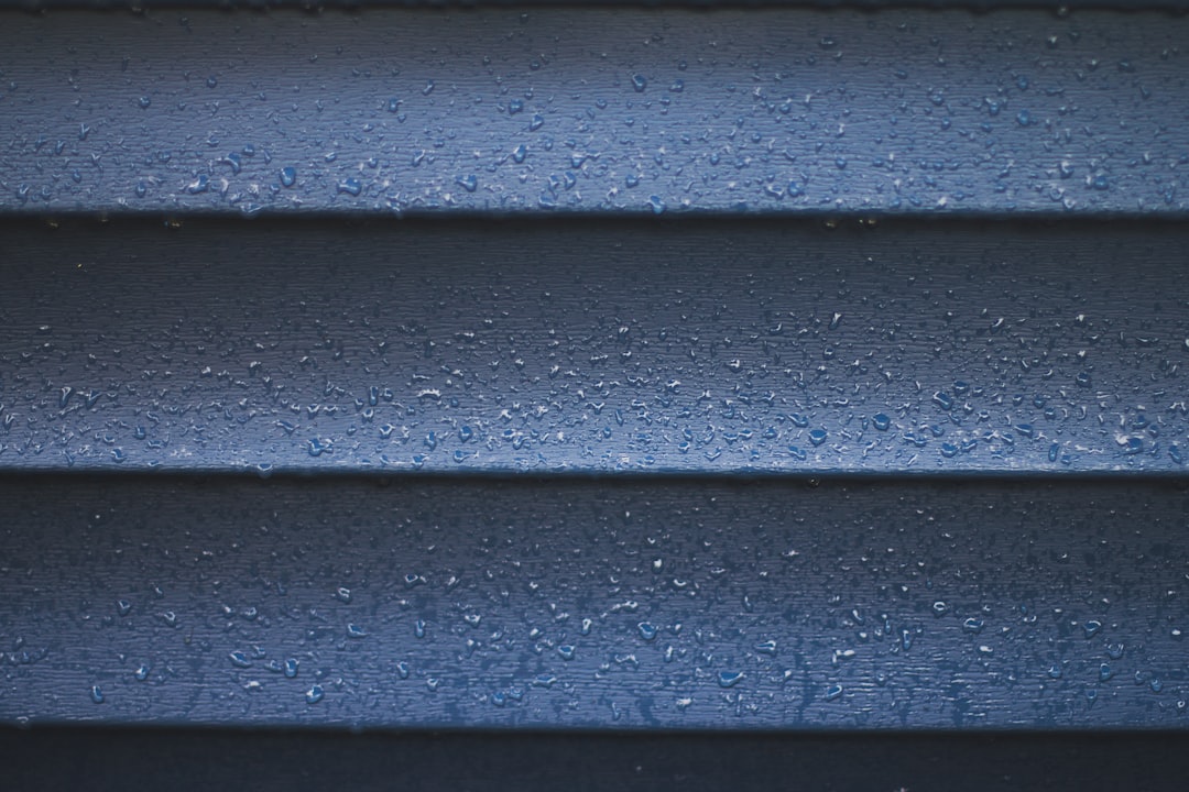 a durable exterior paint finish withstanding rain - house painting Des Moines