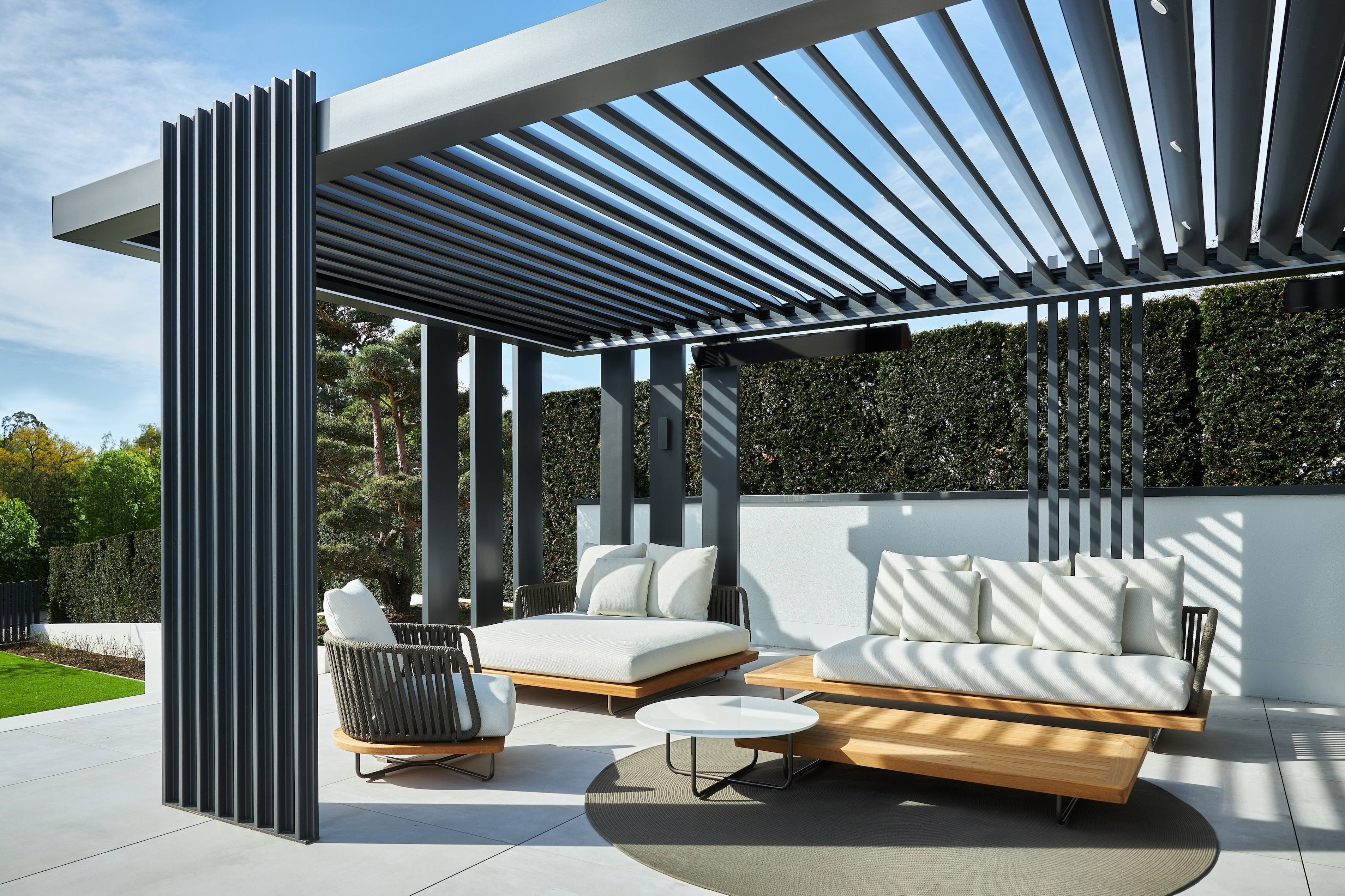 Contemporary villa with pool