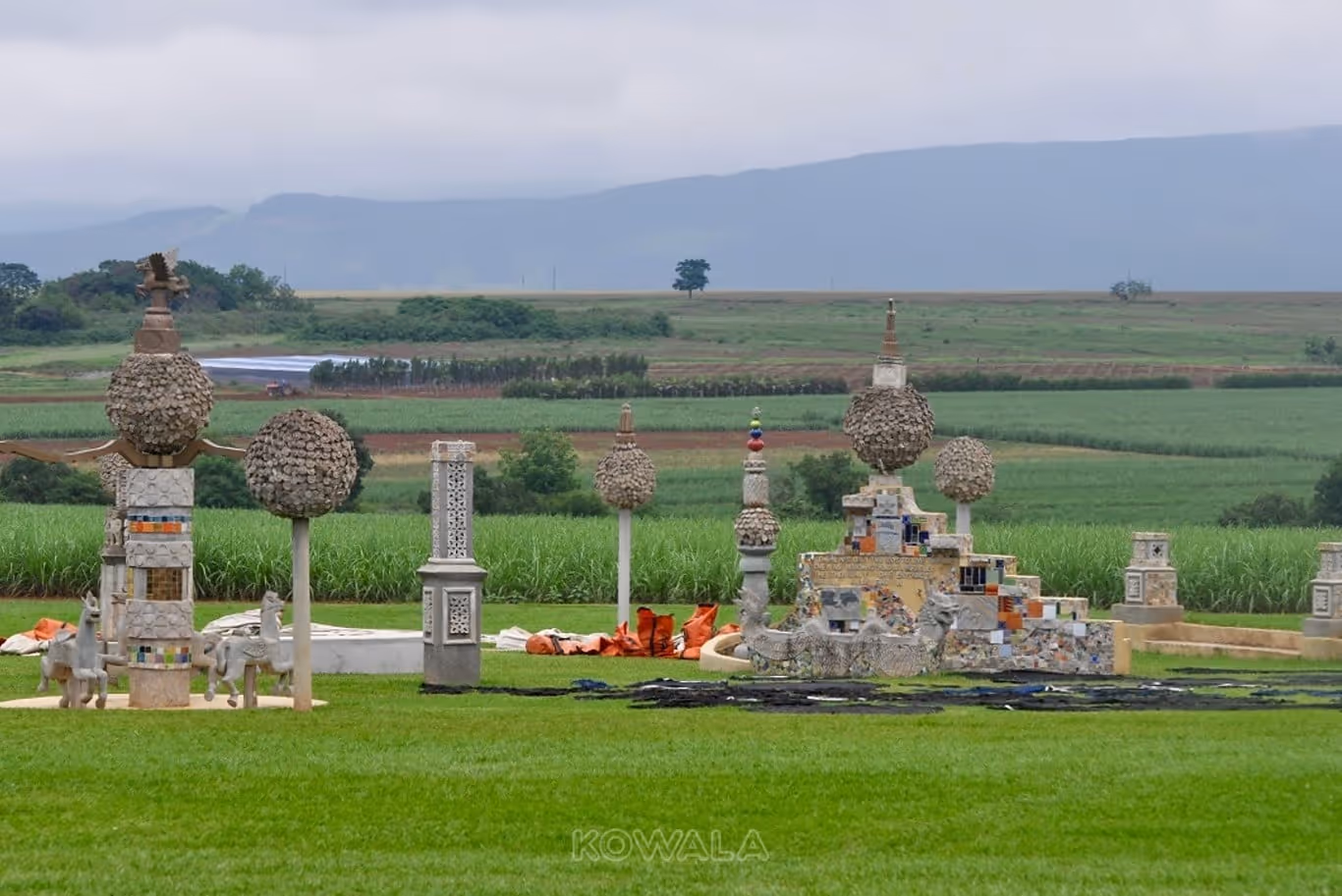 Atypique House on Fire