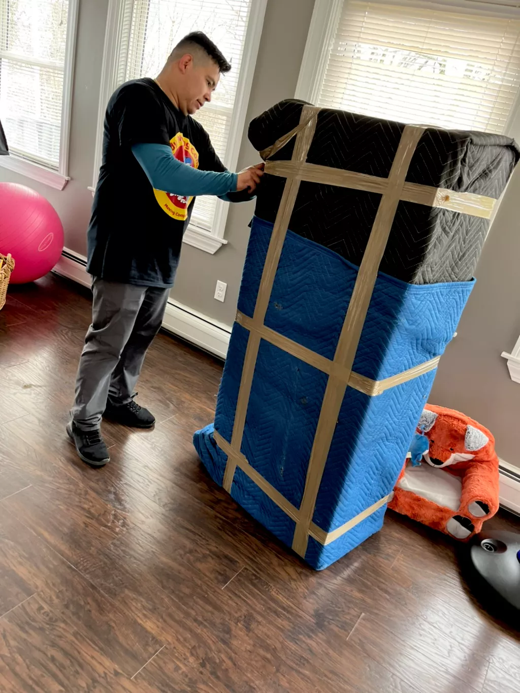  orange square movers image