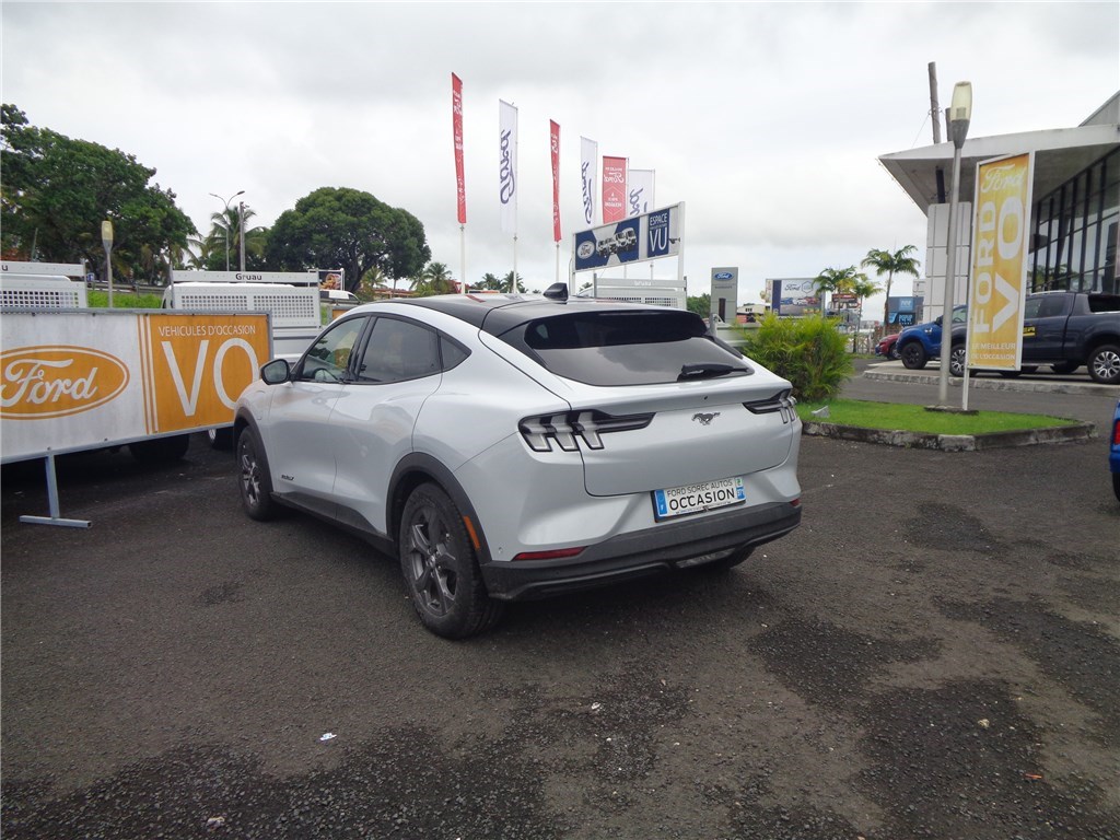 FORD MUSTANG MACH-E RWD