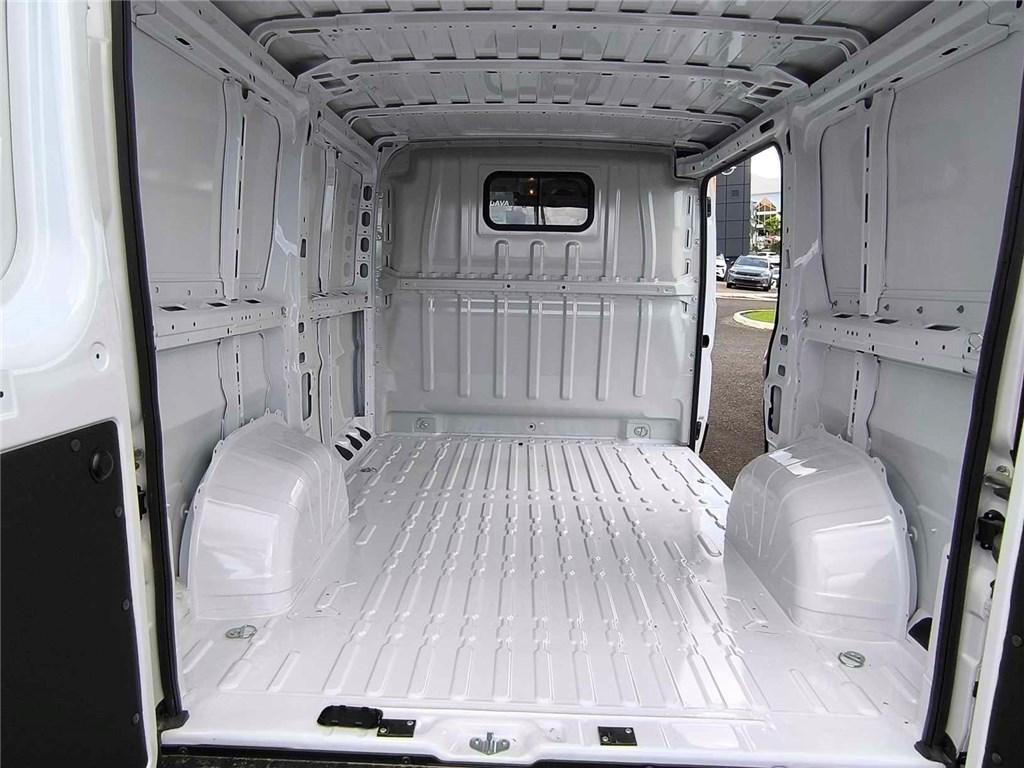 FIAT DUCATO FOURGON PACK PRO LOUNGE CONNECT