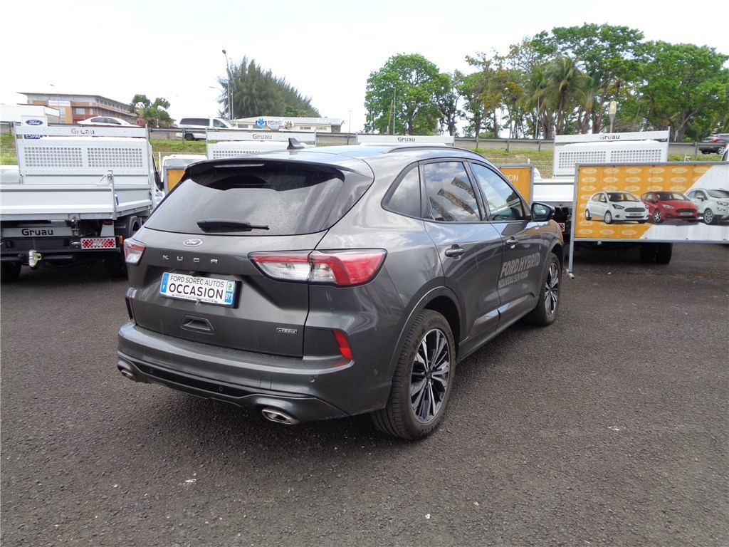 FORD KUGA ST-Line X