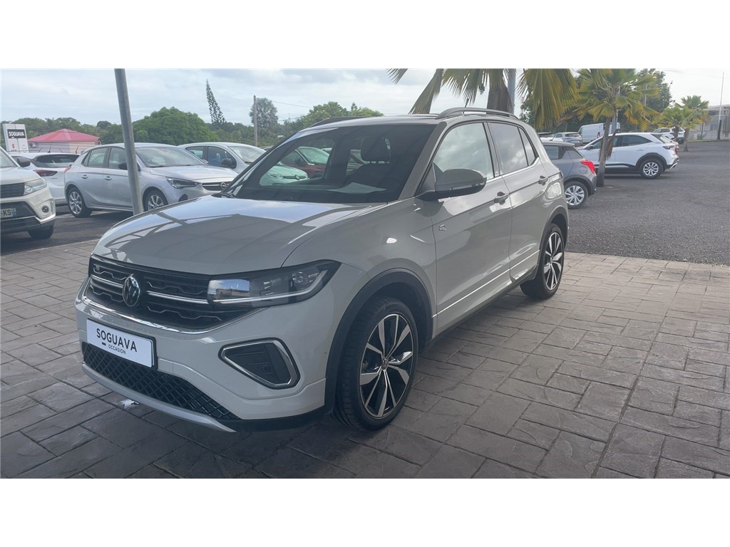 VOLKSWAGEN T-CROSS R-Line