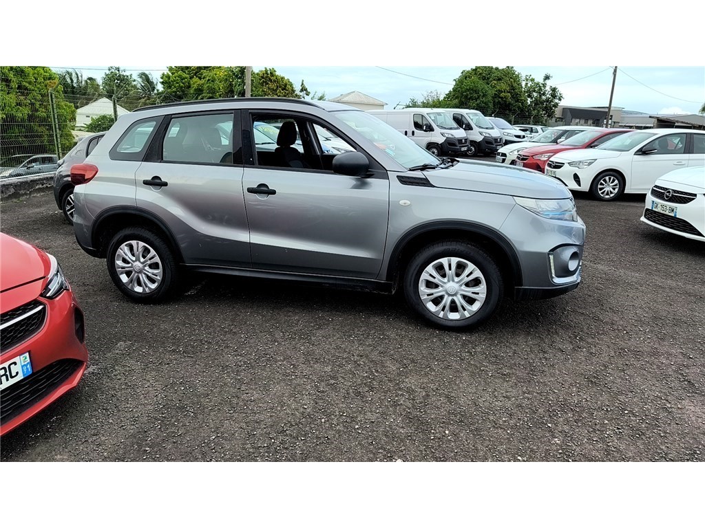 SUZUKI VITARA Style