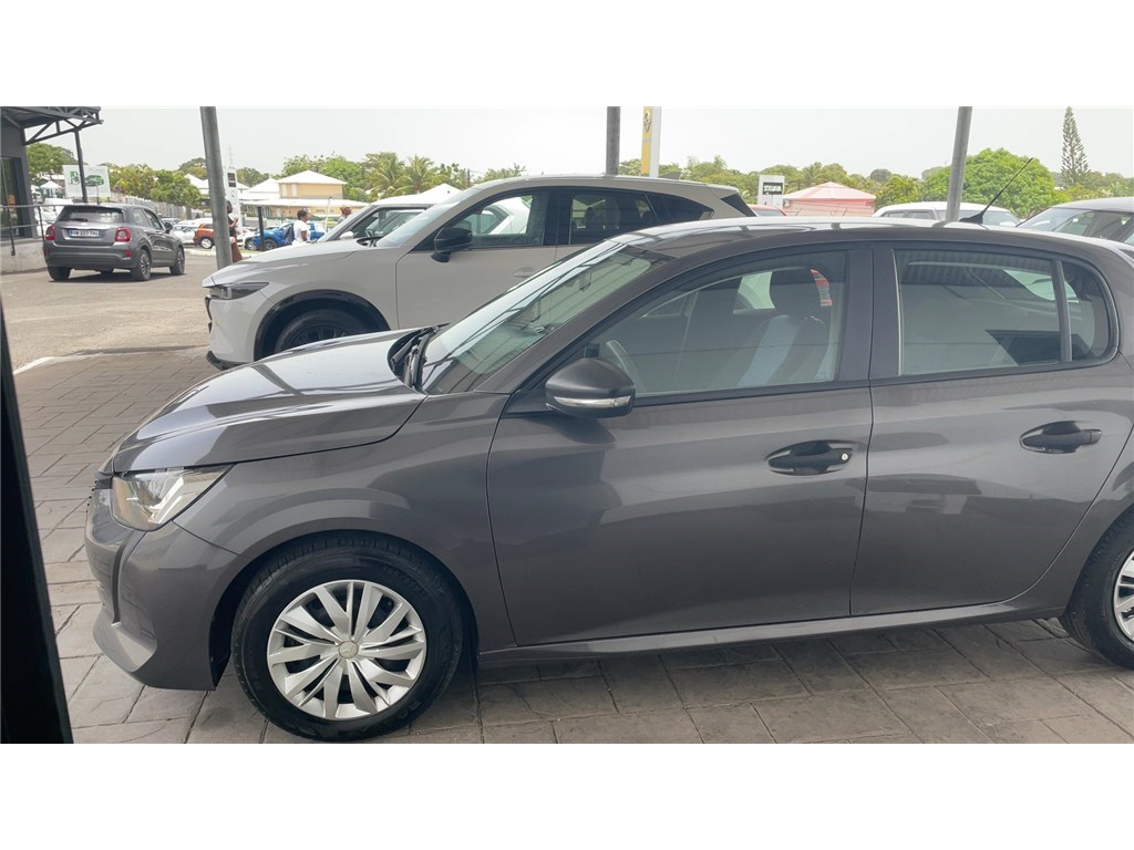 PEUGEOT 208 Like