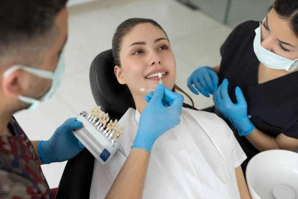 Veneers vs. Bonding: South Baltimore Expert Comparison