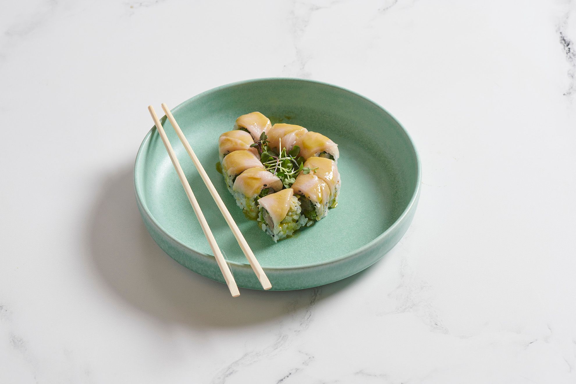 Get inspired by seasonal bites from Arlington Heights, IL, with Omakase, crisp starters, and signature rolls built to warm up your evening.