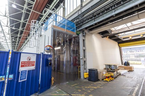 Entrance to the acoustic tunnel.