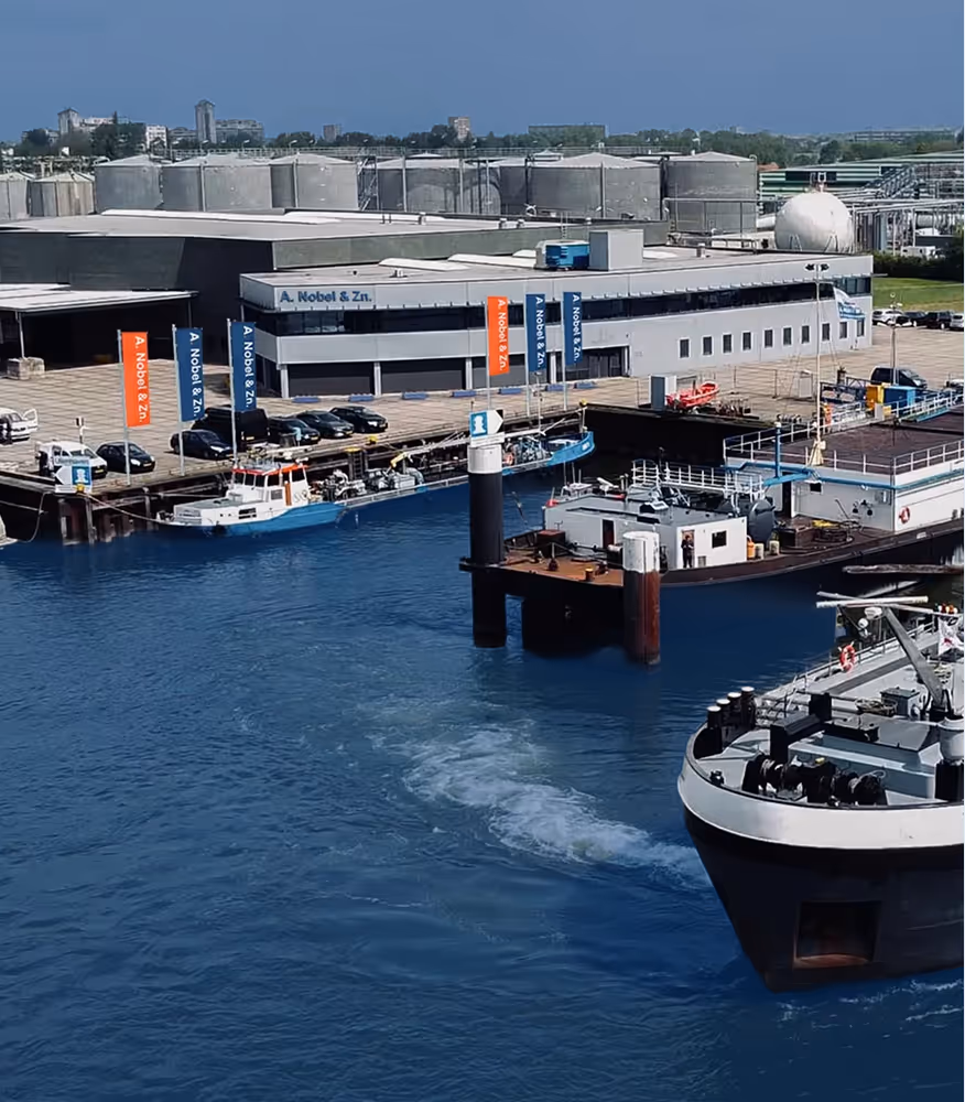 De locatie van Nobel - De Uilenkade 100 te Zwijndrecht