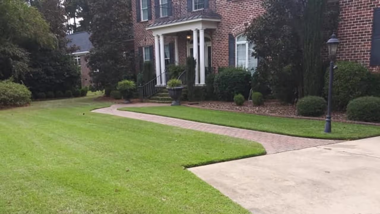 before and after edging by ATC Lawn Care in Sumter, SC