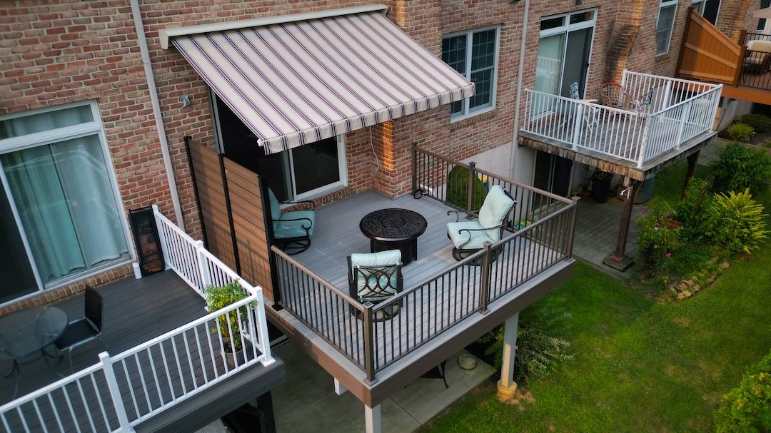 New deck surface with Deckorators Khaya fascia Glacier decking