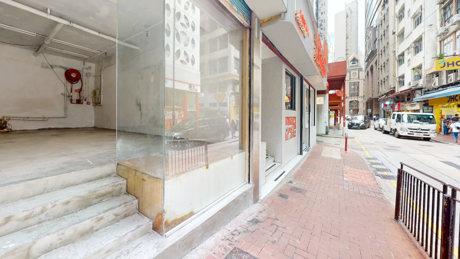 Shop at 88 Commercial Building, Sheung Wan - open space