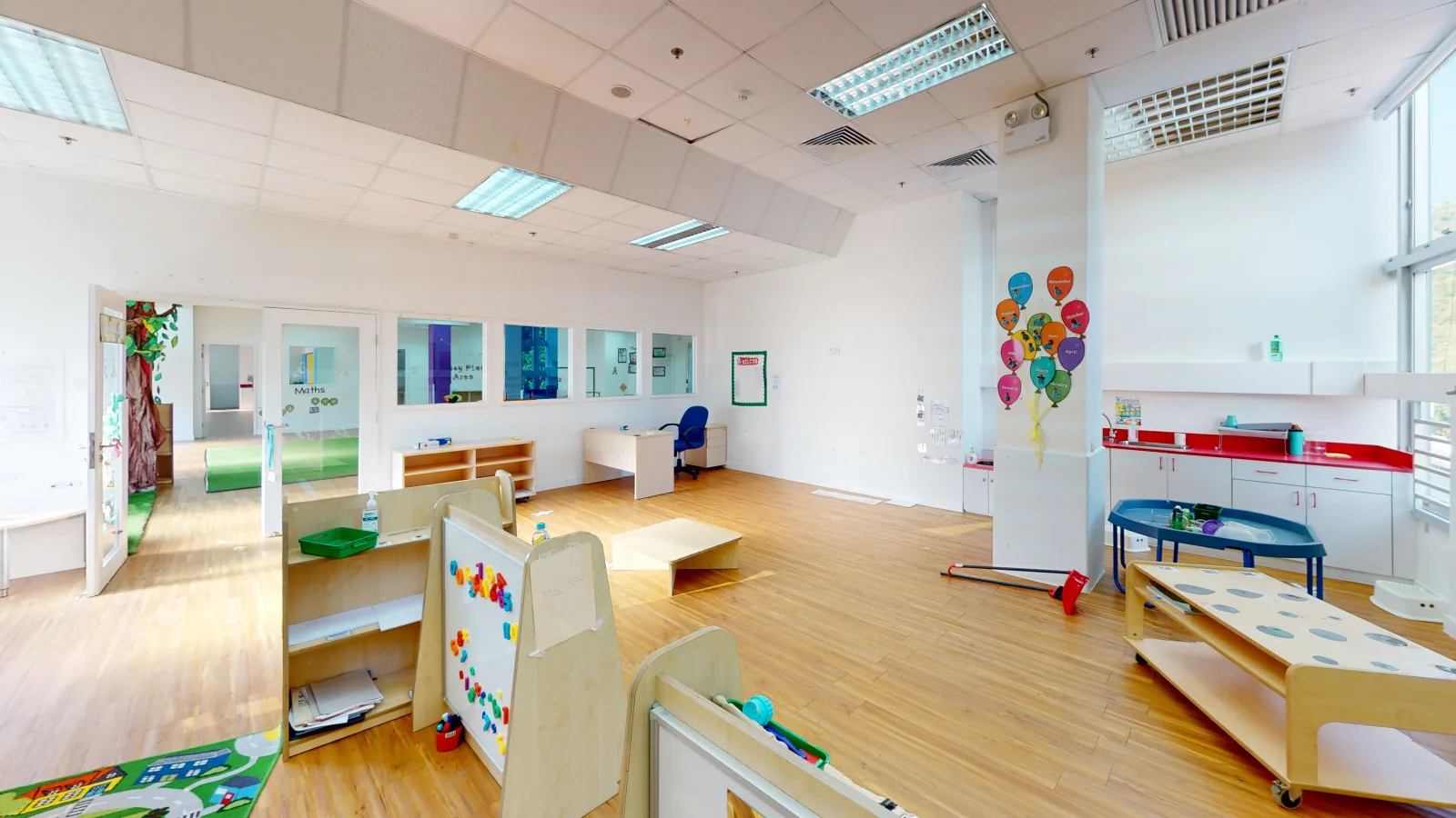 Shop at Redhill Plaza, Tai Tam - office bay
