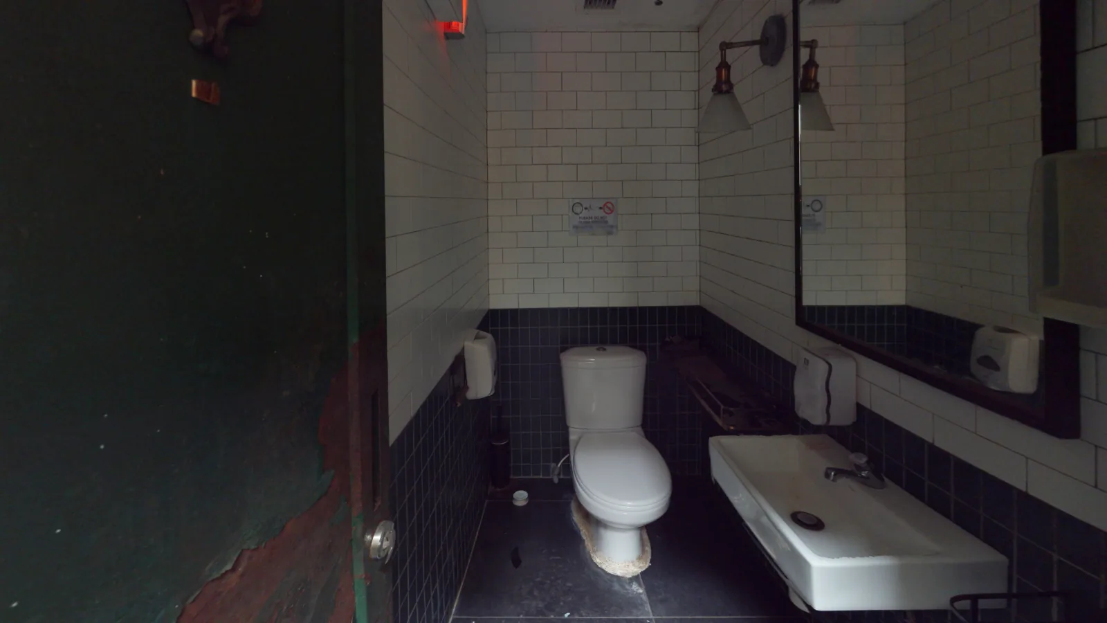 Shop at Winner Building, Happy Valley — washroom