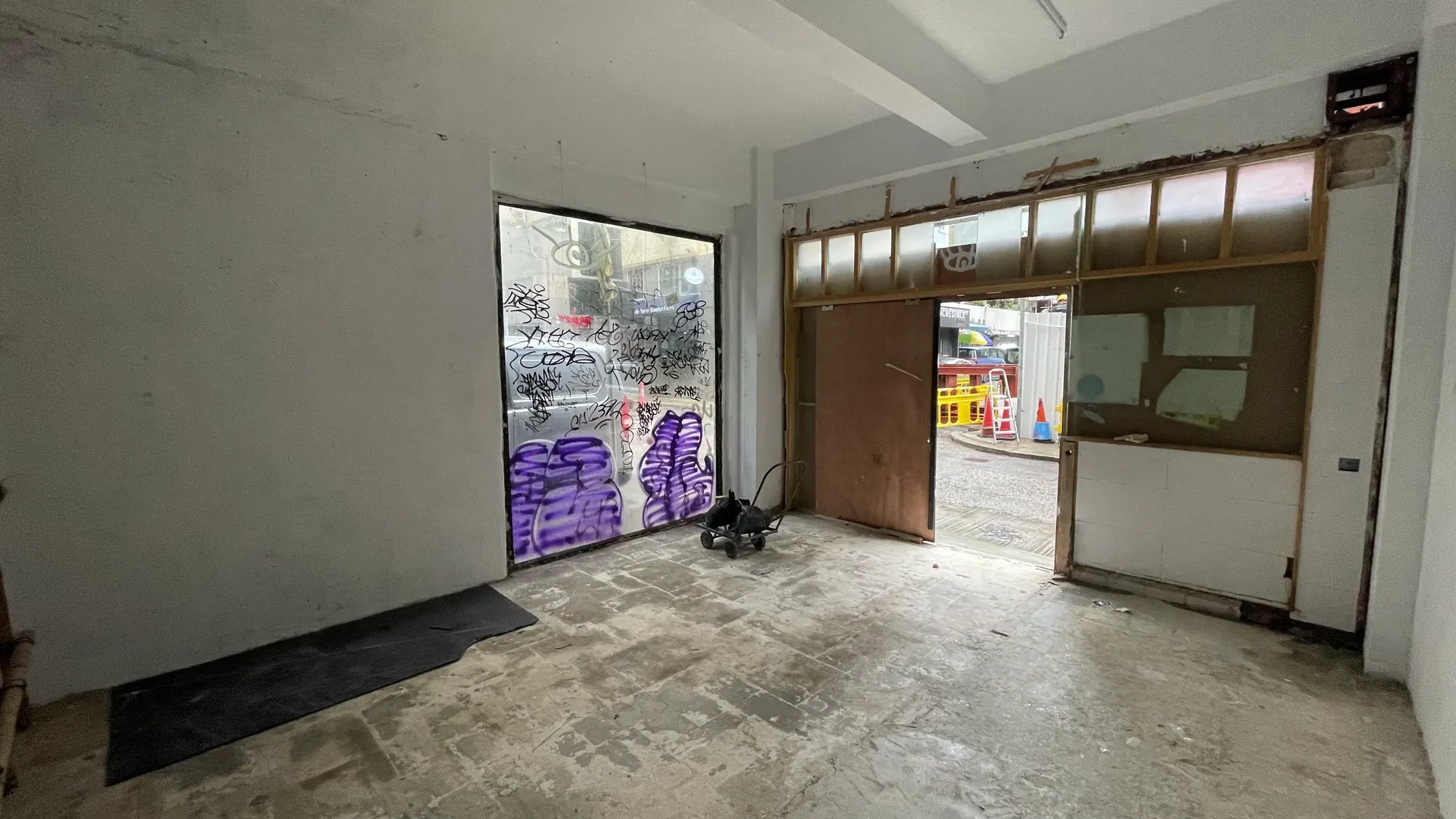 3649-interior-2