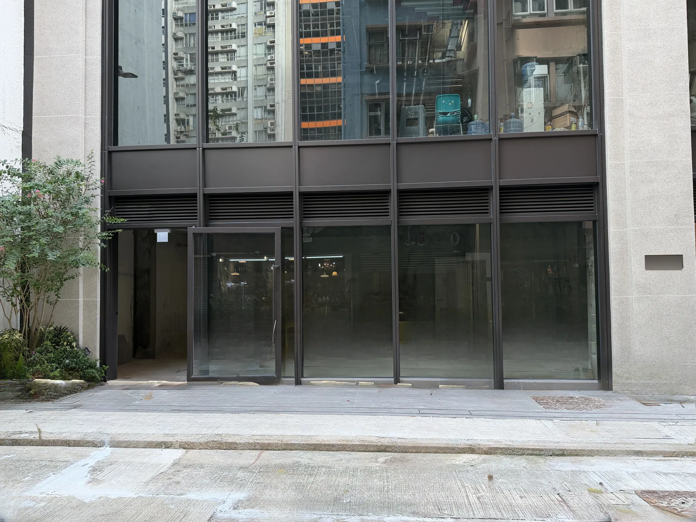 Shop at Hollywood Residence, Sheung Wan – glazed lower ground floor shopfront on Upper Lascar Row