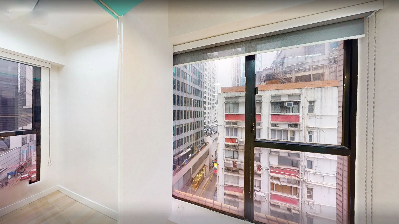 Office at World Trust Tower, Central – corner windows with city view